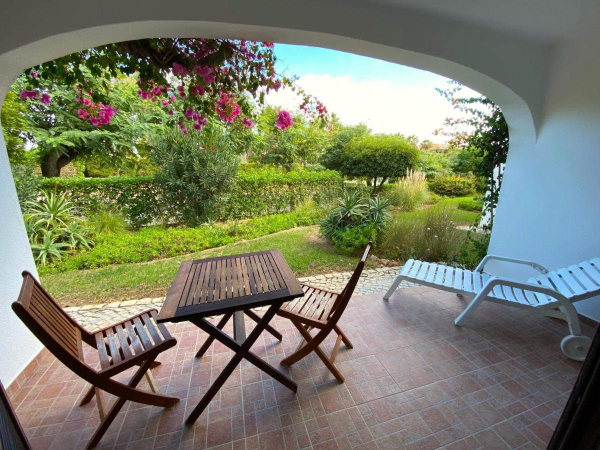 Coastal Retreat With Pool And Beach Access By Drago Rentals Albufeira Eksteriør billede