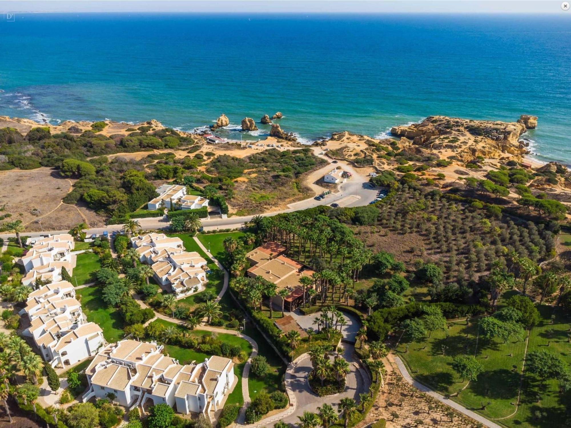 Coastal Retreat With Pool And Beach Access By Drago Rentals Albufeira Eksteriør billede