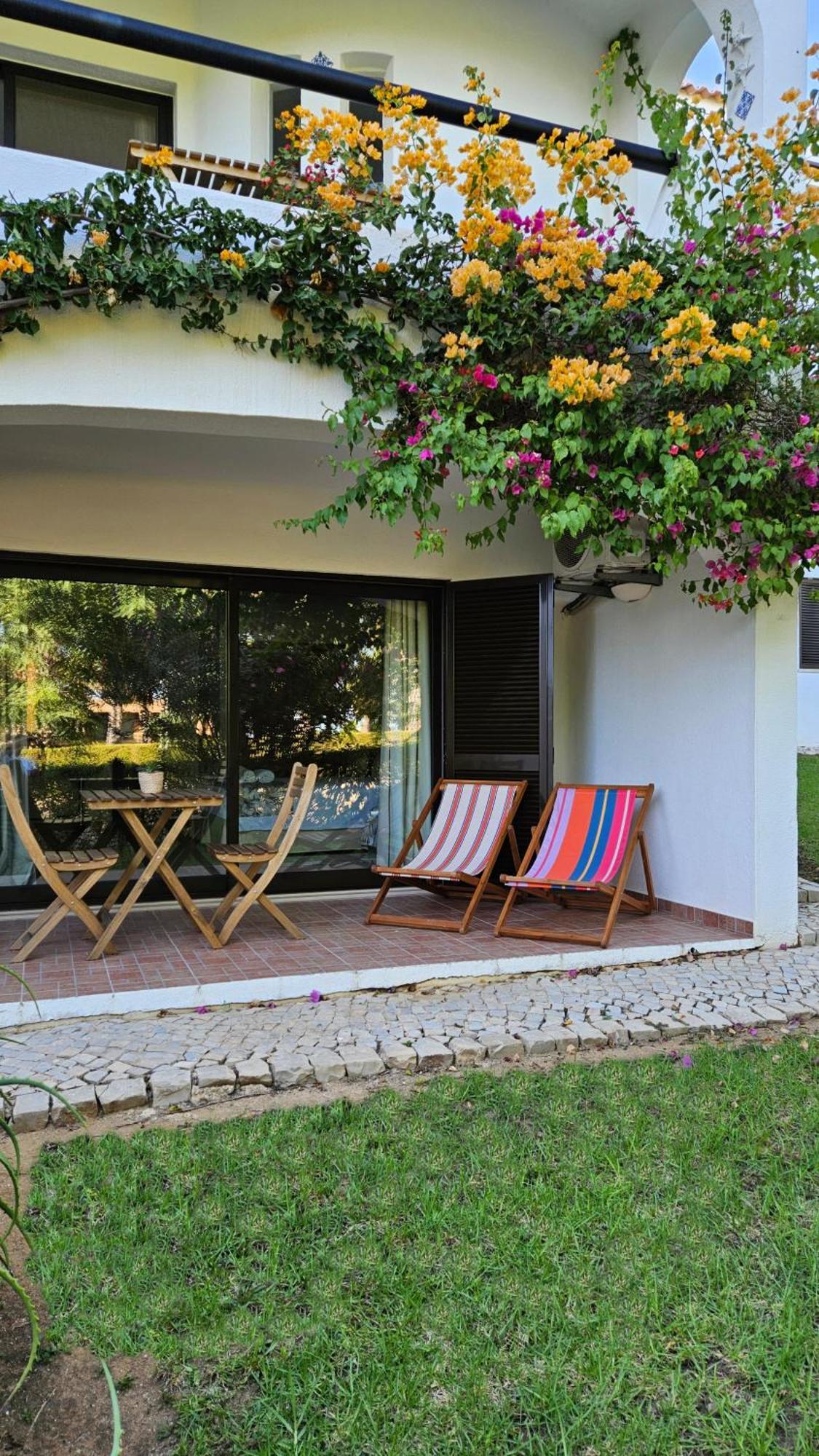 Coastal Retreat With Pool And Beach Access By Drago Rentals Albufeira Eksteriør billede